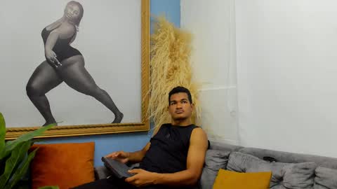 maikol_twinkx online show from 12-02-25, 06:36