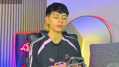 maiky_cooper01 online show from 06-04-26, 07:14