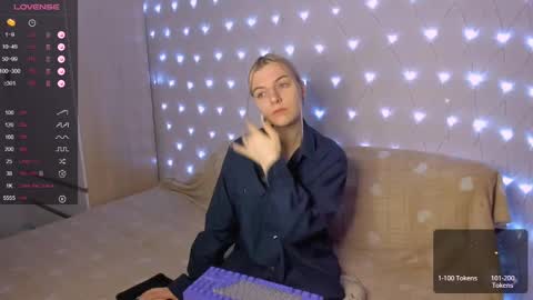 Your kitty online show from 03-02-25, 03:27