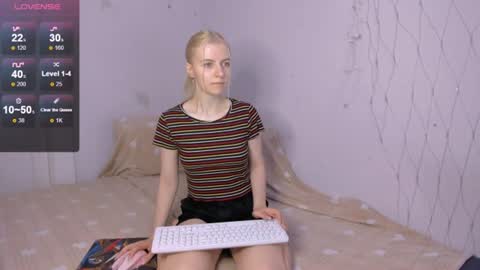 Your kitty online show from 06-26-26, 04:00