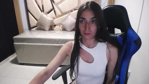 Maily online show from 10-27-25, 02:59