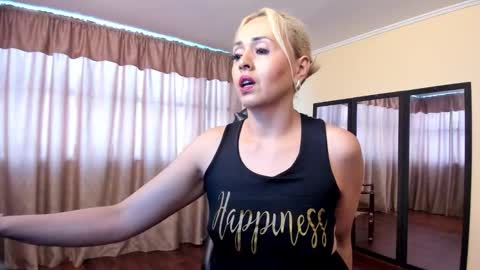 Carolina Barrantes Munera online show from 11-12-25, 11:43