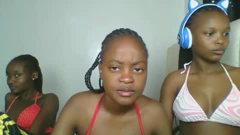 maira luv1 online show from 02-17-26, 08:48