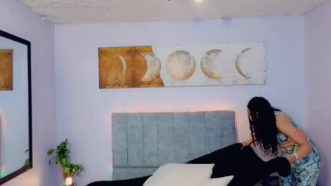 MAITE STONE1 online show from 11-24-25, 03:50