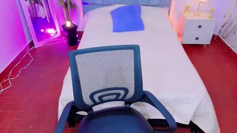 MAITE STONE1 online show from 02-05-26, 03:22