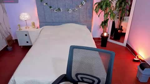 MAITE STONE1 online show from 02-26-26, 03:16