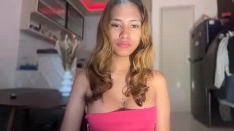 Lei online show from 04-19-26, 02:55