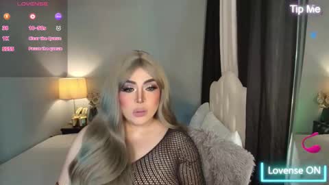 Snapshot of majestydannaxx chatting on 11-16-25, 02:50 majestydannaxx online show from 11-16-25, 02:50