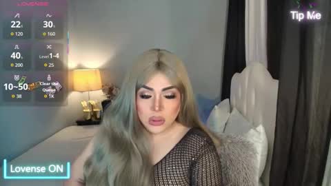 Snapshot of majestydannaxx chatting on 12-04-25, 02:54 majestydannaxx online show from 12-04-25, 02:54