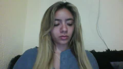 majo_gomezz online show from 12-05-25, 01:25