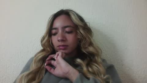 majo_gomezz online show from 01-13-26, 06:08