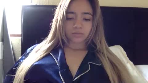 majo_gomezz online show from 04-24-26, 05:26