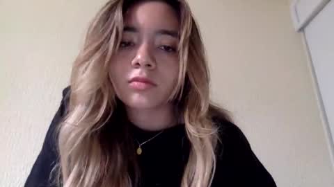 majo_gomezz online show from 05-12-26, 09:12