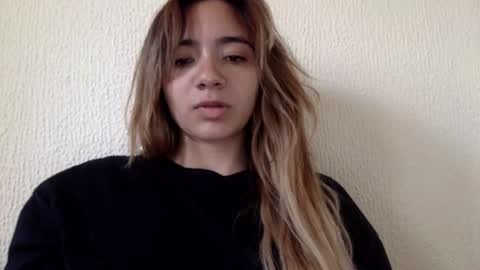 Snapshot of majo_gomezz chatting on 06-26-26, 04:55 majo_gomezz online show from 06-26-26, 04:55