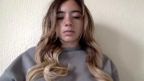 Snapshot of majo_gomezz chatting on 07-02-26, 05:30 majo_gomezz online show from 07-02-26, 05:30