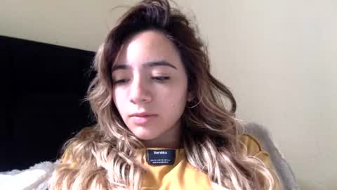 Snapshot of majo_gomezz chatting on 07-11-26, 05:04 majo_gomezz online show from 07-11-26, 05:04