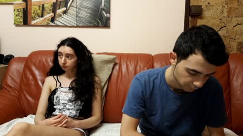 Lena  Ian   online show from 01-16-25, 07:41