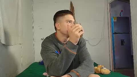 Snapshot of makell_bundchen chatting on 06-18-26, 12:09 makell_bundchen online show from 06-18-26, 12:09