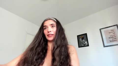 Goddess  Onlyfansportraitmarie online show from 12-20-24, 12:38