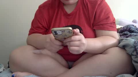makemesquirt06 online show from 09-18-25, 07:27
