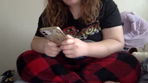 makemesquirt06 online show from 09-21-25, 06:42