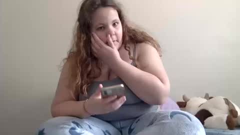 makemesquirt06 online show from 10-15-25, 06:41