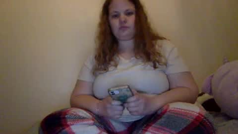 makemesquirt06 online show from 10-23-25, 01:49