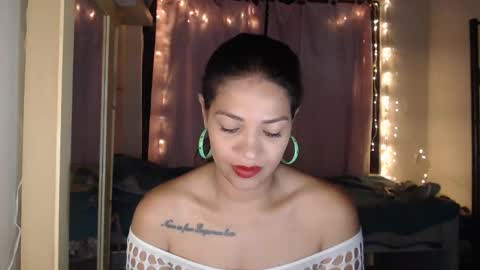 Snapshot of makennaa_1 chatting on 09-25-25, 09:24 MAKENNAA online show from 09-25-25, 09:24