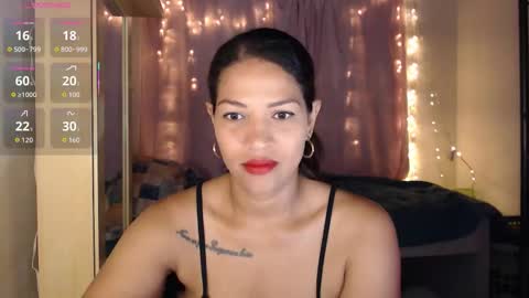Snapshot of makennaa_1 chatting on 10-21-25, 09:54 MAKENNAA online show from 10-21-25, 09:54