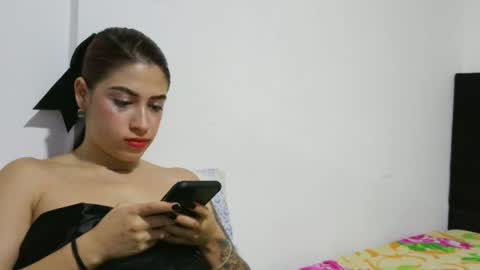 Snapshot of makenzy_darly chatting on 12-12-24, 03:54 Makenzy darly online show from 12-12-24, 03:54