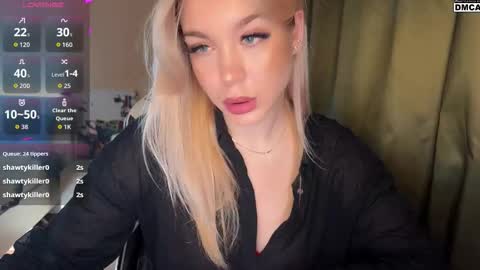 maksisisia online show from 11-15-25, 04:58