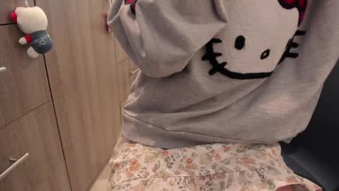 Snapshot of mal_norma chatting on 01-29-25, 02:19 Mal Norma online show from 01-29-25, 02:19