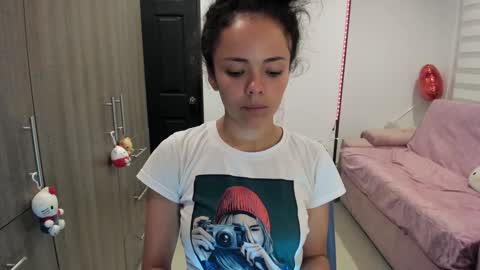 Snapshot of mal_norma chatting on 02-03-25, 11:47 Mal Norma online show from 02-03-25, 11:47