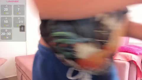 Snapshot of mal_norma chatting on 02-13-25, 01:40 Mal Norma online show from 02-13-25, 01:40