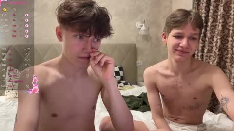 Snapshot of malcolm_yang chatting on 12-15-24, 07:42 Tom and Mark 3 online show from 12-15-24, 07:42