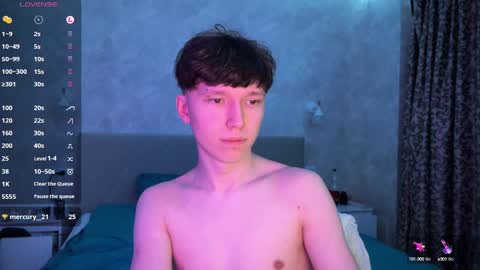 Snapshot of malcolm_yang chatting on 02-25-25, 06:31 Tom and Mark 3 online show from 02-25-25, 06:31