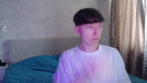 Snapshot of malcolm_yang chatting on 03-11-25, 10:29 Tom and Mark 3 online show from 03-11-25, 10:29