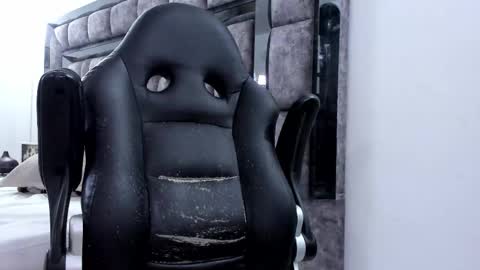 Malcom Stone online show from 11-02-25, 05:32