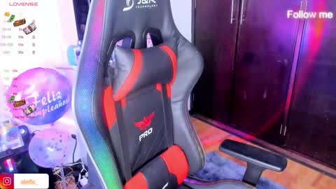 Snapshot of malefic_soul chatting on 11-11-25, 02:44 MALEFIC online show from 11-11-25, 02:44