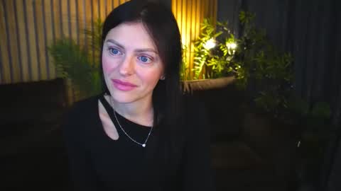 maleficentcrown online show from 11-03-25, 08:26