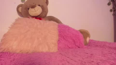 Maria online show from 11-30-25, 06:06