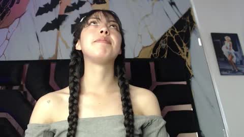 malejacs01 online show from 11-24-25, 02:28