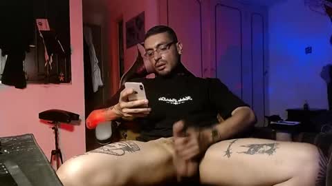 Snapshot of malek_xarx chatting on 03-21-26, 05:01 malek_xarx online show from 03-21-26, 05:01
