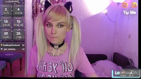 Snapshot of mali_sia chatting on 12-21-24, 03:36 Mischelle online show from 12-21-24, 03:36