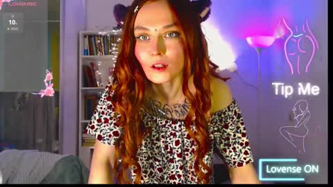 Snapshot of mali_sia chatting on 02-21-25, 10:26 Mischelle online show from 02-21-25, 10:26