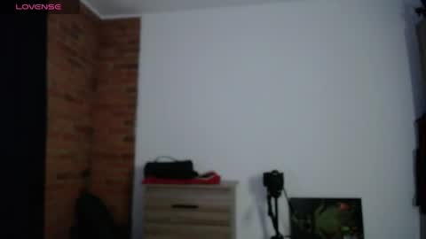 Alice Asylum online show from 04-21-26, 01:42