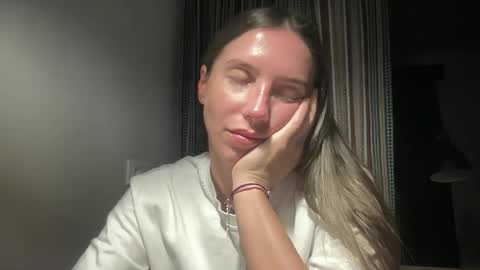 malina568708 online show from 10-15-25, 08:09