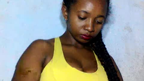 Snapshot of malinah01 chatting on 12-28-24, 08:37 malinah01 online show from 12-28-24, 08:37