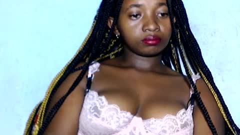 Snapshot of malinah01 chatting on 01-07-25, 08:31 malinah01 online show from 01-07-25, 08:31