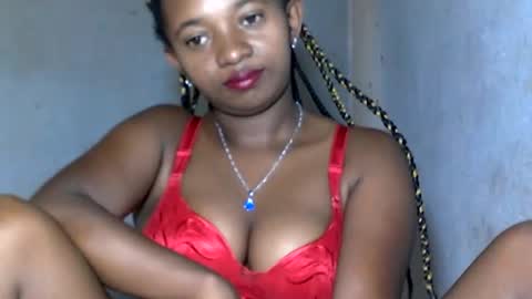 Snapshot of malinah01 chatting on 01-23-25, 11:48 malinah01 online show from 01-23-25, 11:48